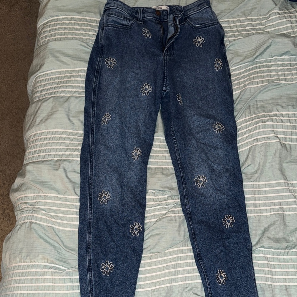 Hollister Dark Blue Jeans with Floral Embroidery 1 Regular